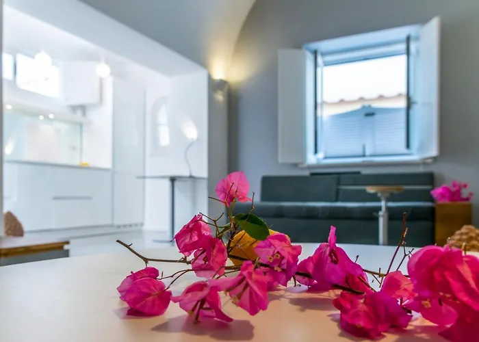 Apartament Design In Piazzetta Capri